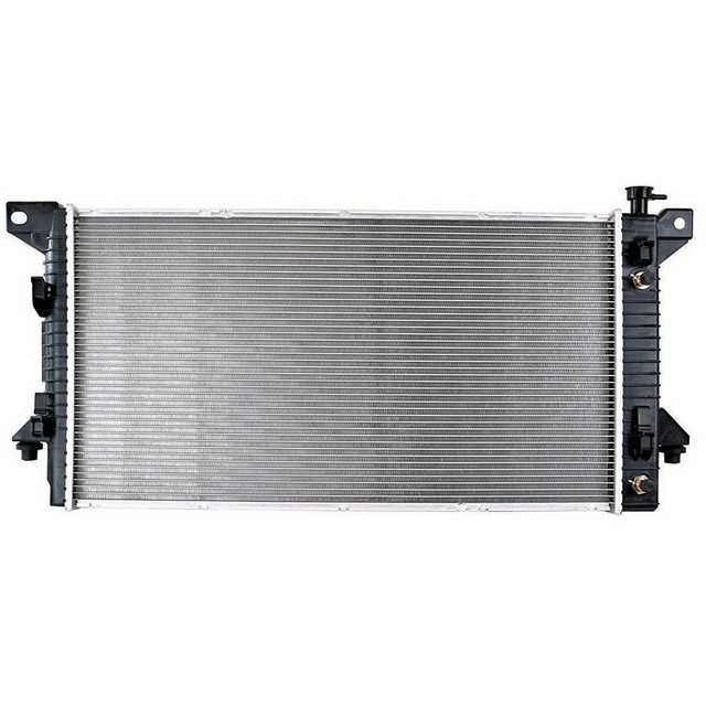 Radiator BTK R13099 for Ford Expedition F-150 Lincoln Navigator