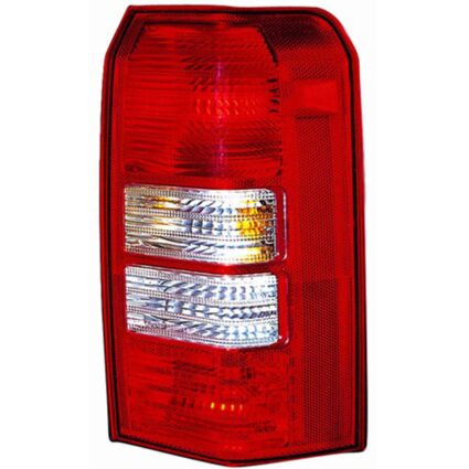 Tail Light Assembly Right CAPA for Jeep Patriot 2008–2017