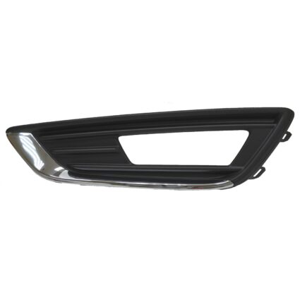 Bumper Insert Front Left Fog Lamp Bezel Chrome Trim for Ford Focus Titanium Titanium Plus 2015–2018