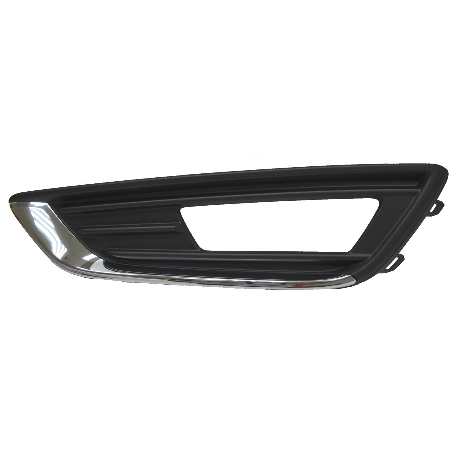 Bumper Insert Front Left Fog Lamp Bezel Chrome Trim for Ford Focus Titanium Titanium Plus 2015–2018