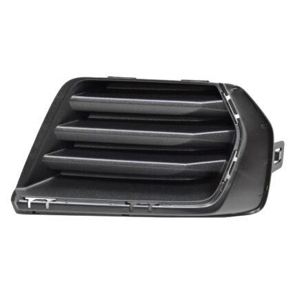 Bumper Insert Front Right w/o Off Road Pkg Fog Lamp Opening Cover w/o Fog Lamps CAPA for Chevrolet Colorado LT Z71 WT Z71 LT ZR2 2021–2022