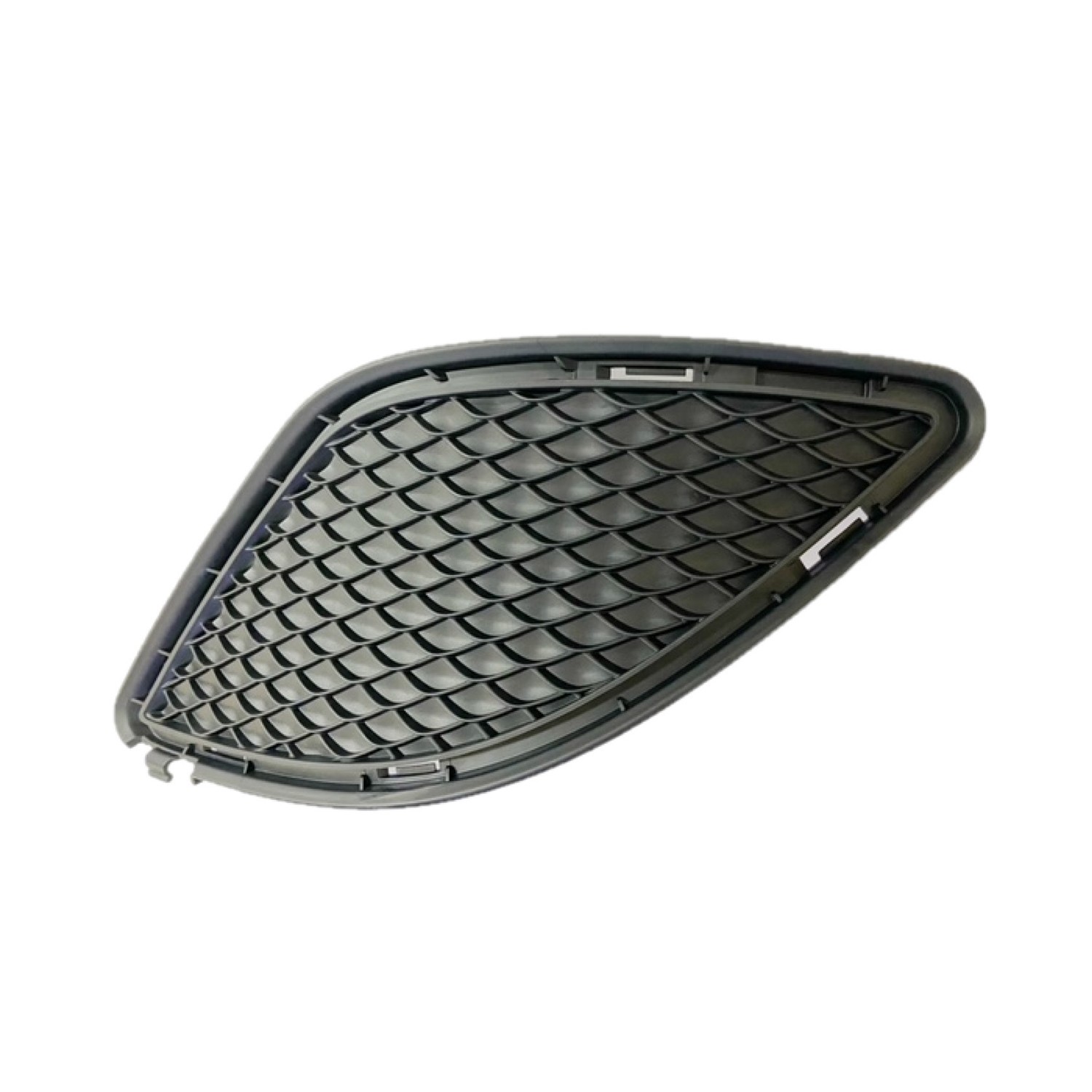Bumper Insert Front Right C117 w/o AMG Styling Pkg w/o Daytime Running Lamps Outer Grille for Mercedes-Benz CLA250 2014–2016