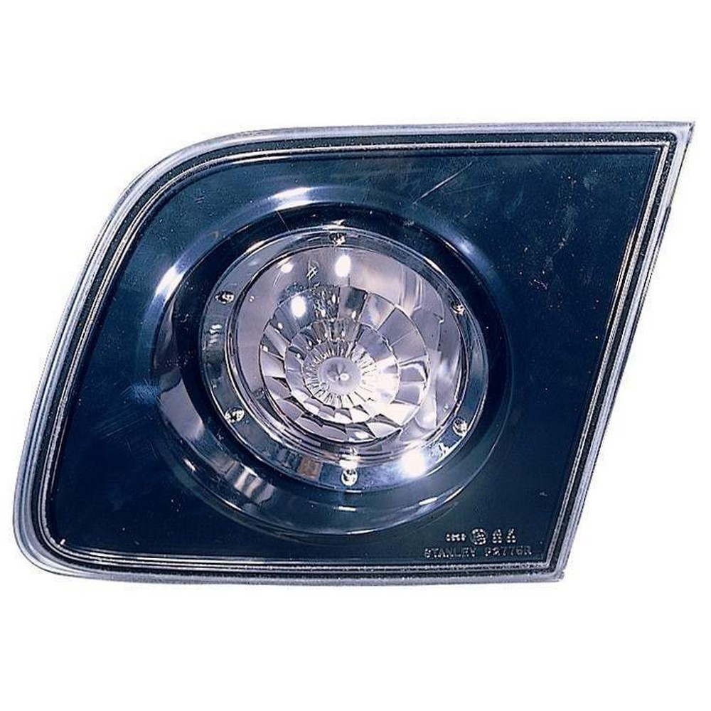 Back Up Light Assembly Right for Mazda 3 Hatchback 2004–2006