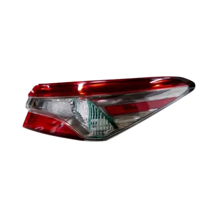 Tail Light Assembly Right Outer Lens/Housing Japan Built CAPA for Toyota Camry SE 2018–2019