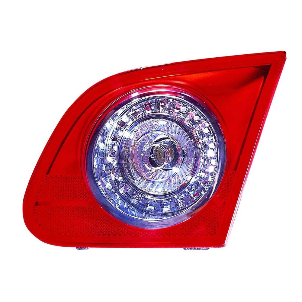 Back Up Light Assembly Right for Volkswagen Passat Sedan 2006–2010